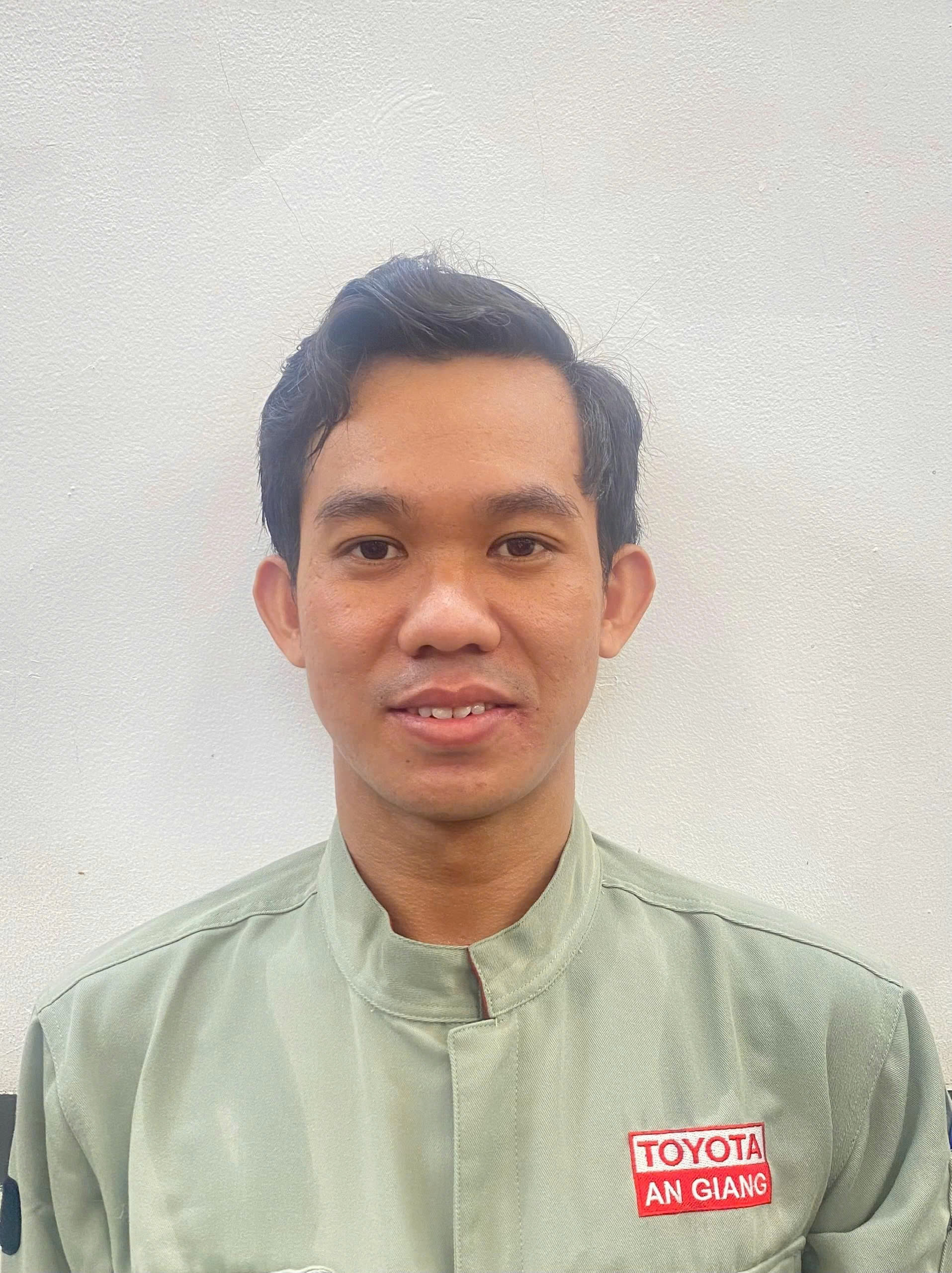 PHAN NGỌC VINH